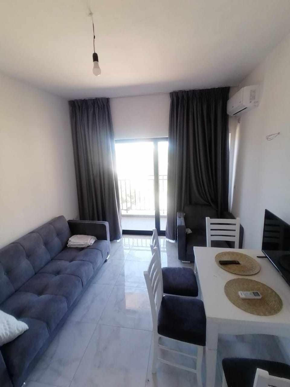 Davids Apartments Sarande Exterior photo