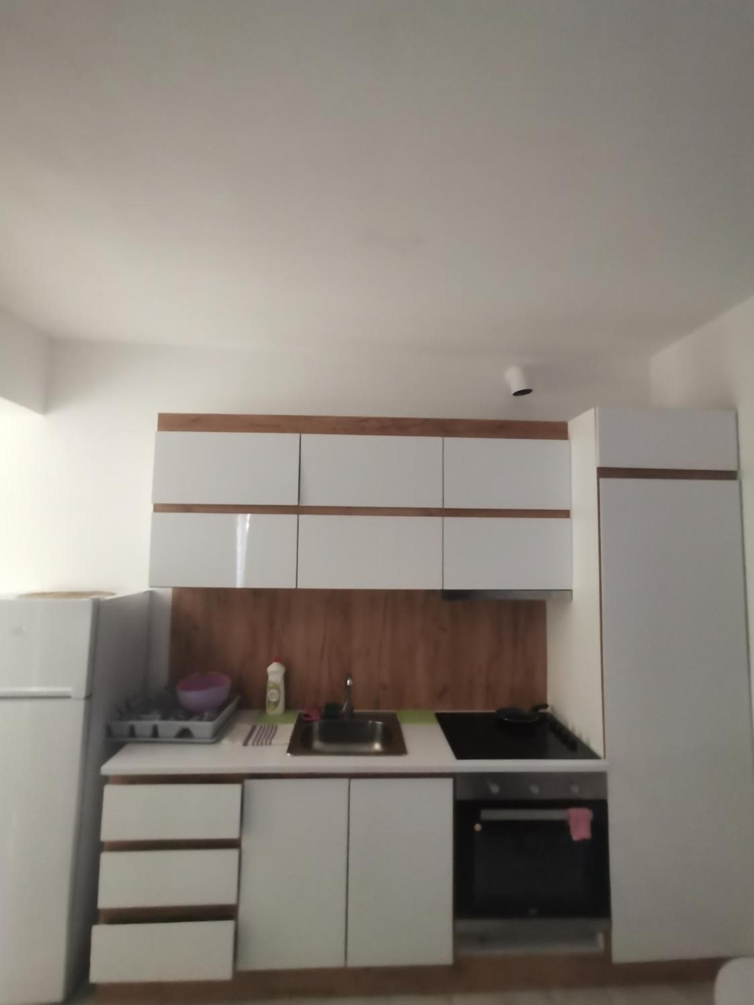 Davids Apartments Sarande Exterior photo